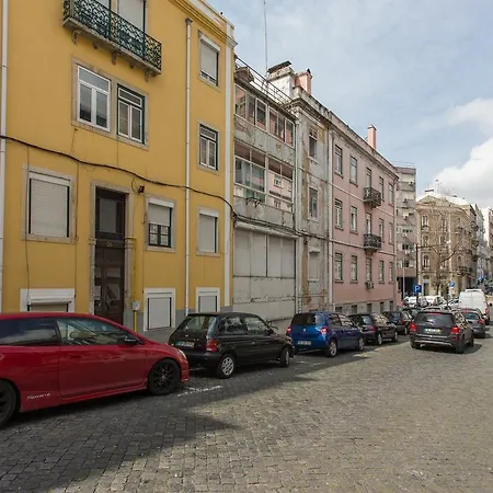 Feels Like Marques Bohemian Flat * Lisbon
